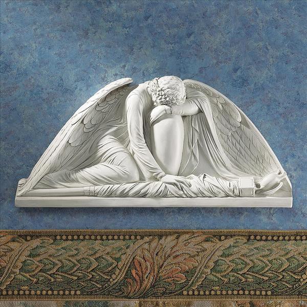 Design Toscano Weeping Angel Wall Pediment EU34895